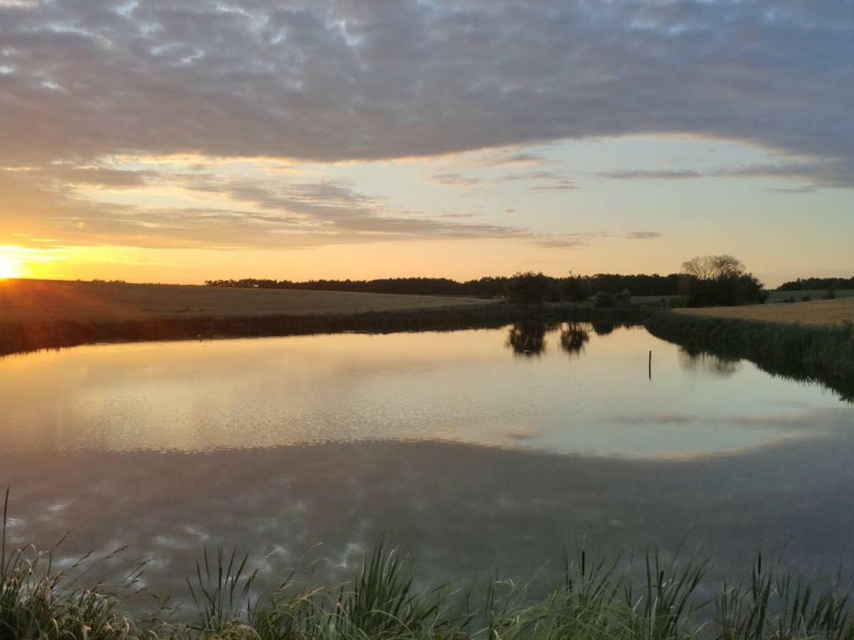 Stawy U Sikory - Dom Rybak - Agroturystyka I Lowisko Nowa Wies  Exteriér fotografie